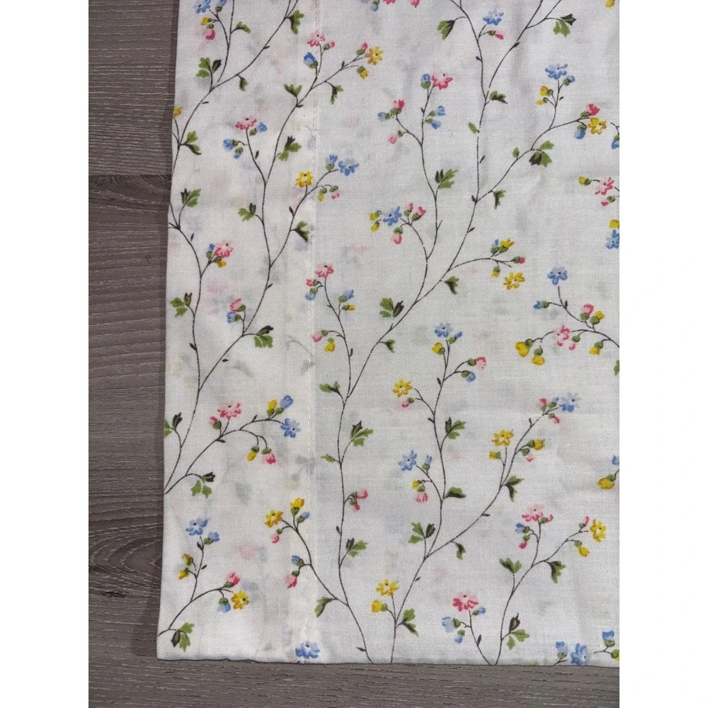 Vintage Floral Vine Pillowcase White Cotton Blend Cottagecore Flowers Standard